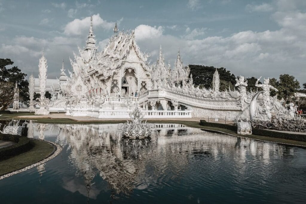 10 choses à faire à Kanchanaburi, cascade d'Erawan incluse 3 -Kanchanaburi Thaïlande