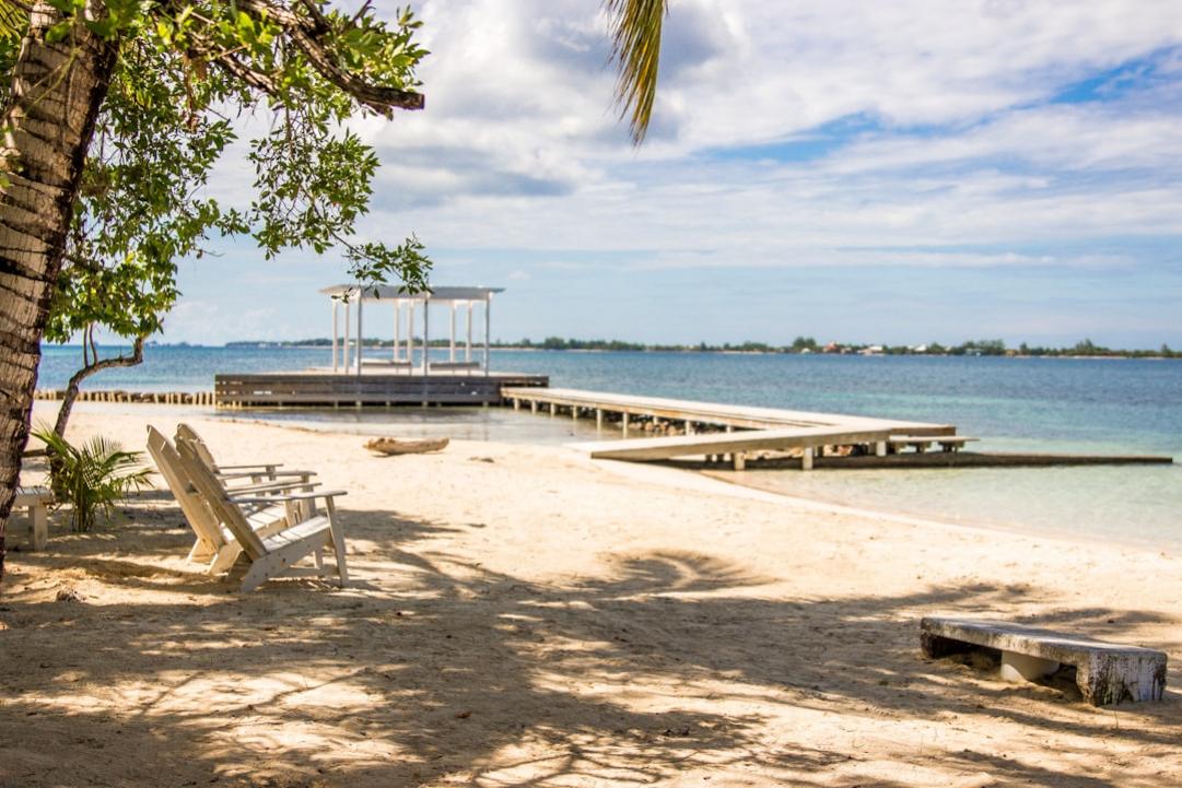 turtle beach roatan - Roatan