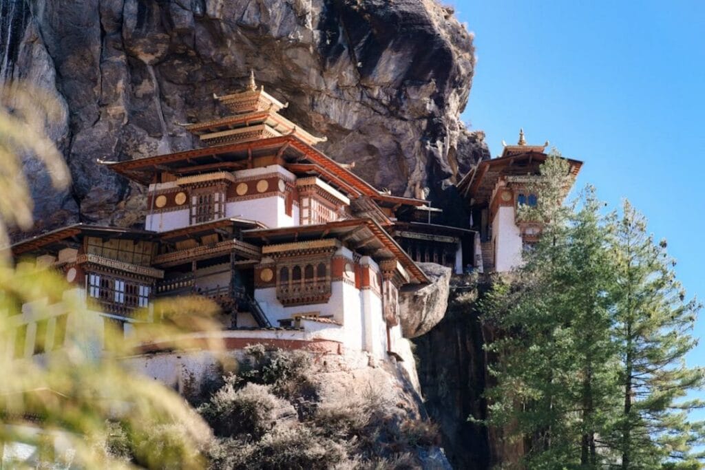-Bhutan clothes