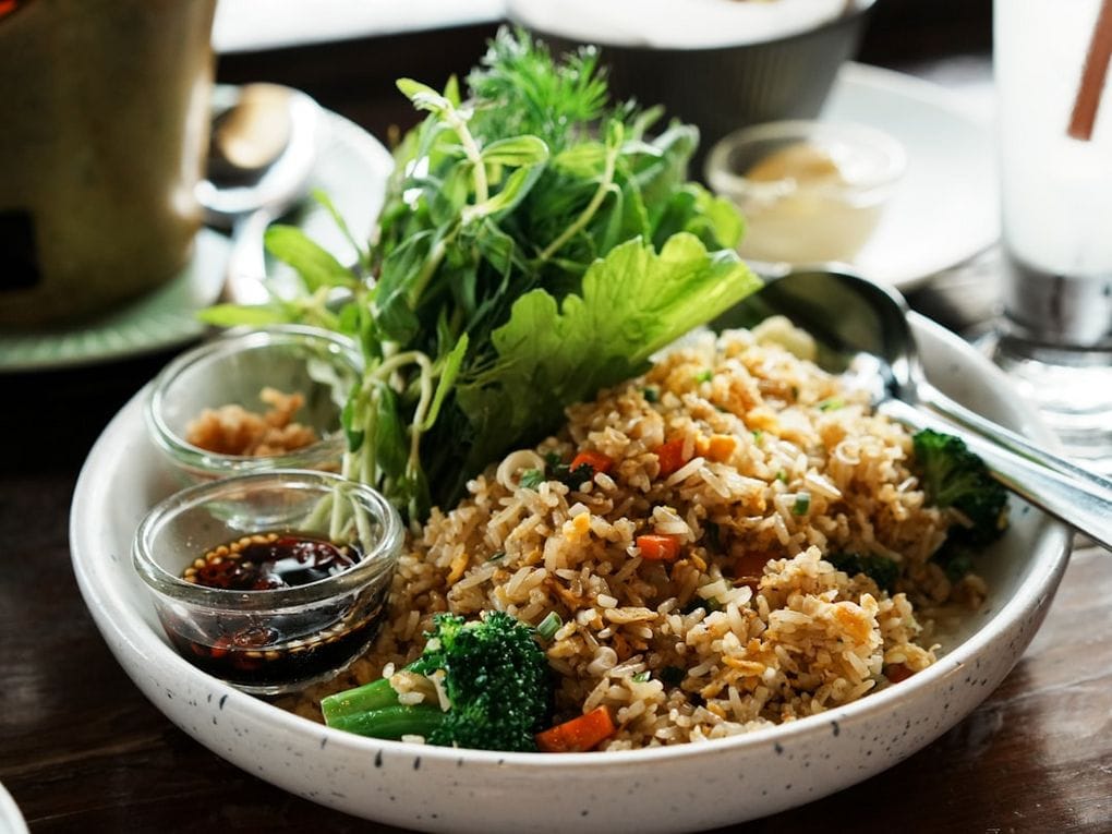 Thailand food and drinks guide: pad thai, som tam, and Thai iced tea explained 1 -Thailand food-drinks
