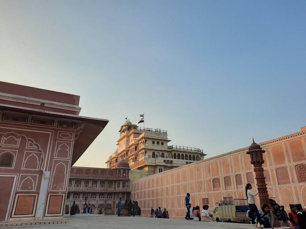 Jai Niwas Garden: A Tranquil Oasis