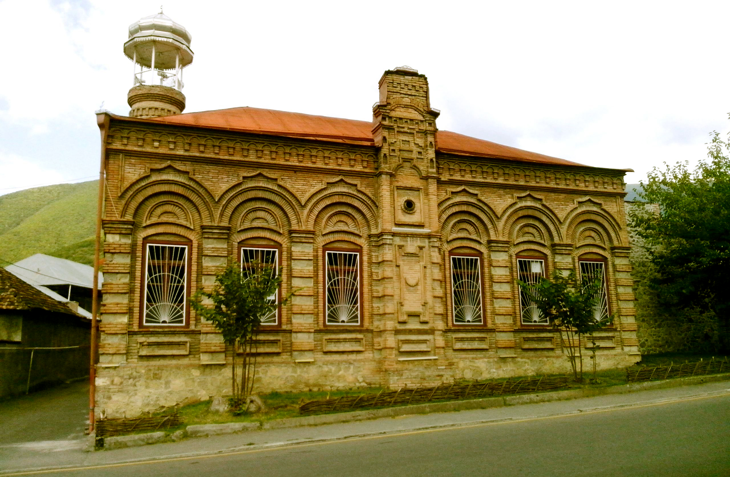 Omar Efendi mosque, Shaki religious landmark