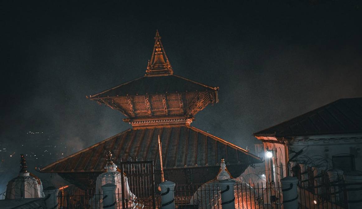 Kathmandu vs Thimphu: Which do you Visit? 1 Kathmandu Thimphu intro-overview