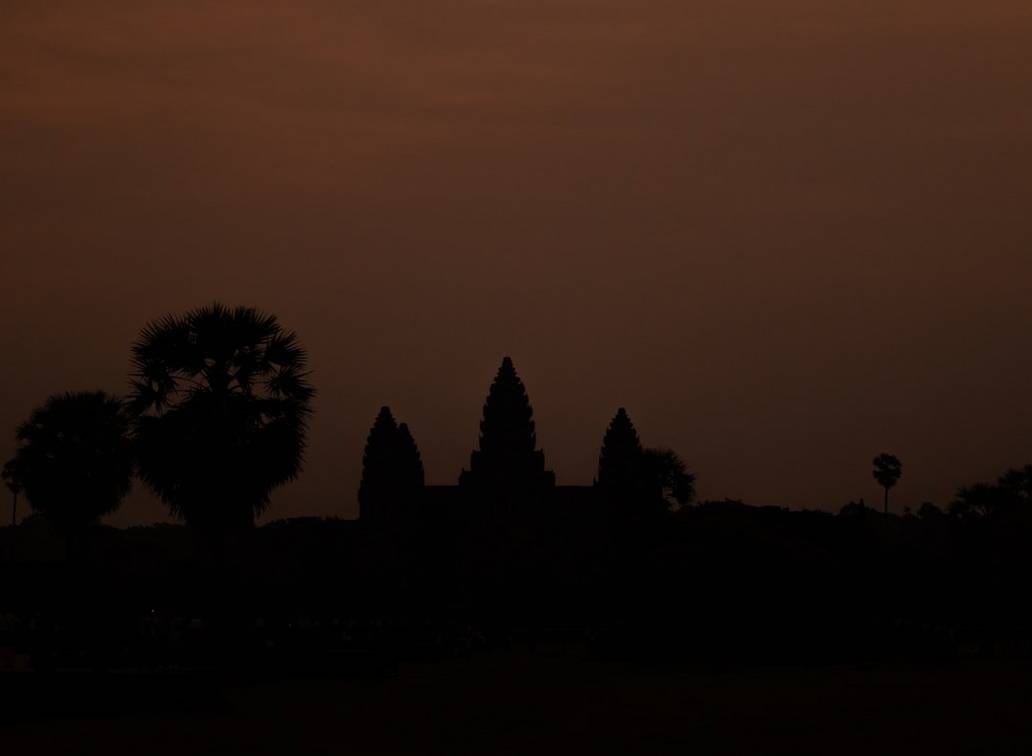 Angkor Wat Sunriseangkor-wat-sunriseSiem Reap atmosphere