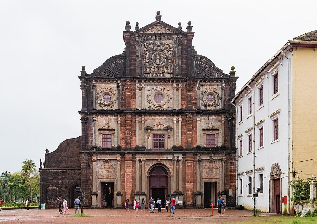 15 Things to do in Goa: Beaches, Markets & Sunset Bars 3 The salty breeze mixes with sizzling spices at the Palolem Beach shacks as waves lap the shore under a warm afternoon sun.