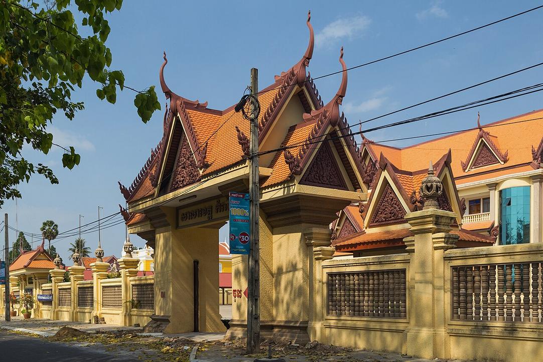 The scent of fresh pepper drifts through the air at the riverside cafes along Kampot’s Old Market waterfront.
