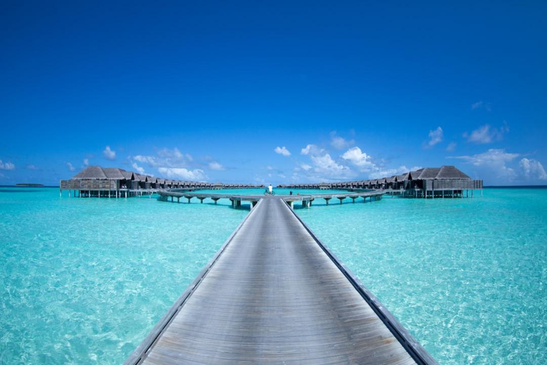 SIM card and eSIM in Maldives