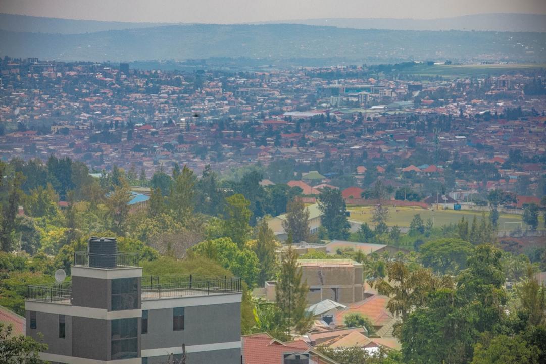 Is Rwanda Safe? Risks, Scams and Safety Tips for Travelers 2 Rwanda travel