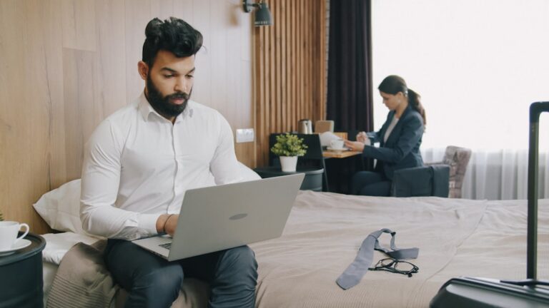Home 29 What to Check in Your Hotel Booking Confirmation Before You Travel